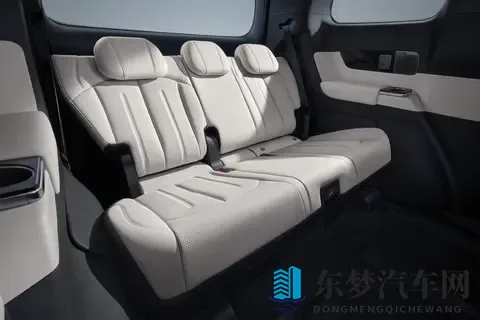 全系降5万，2026款比亚迪夏重新出征-2