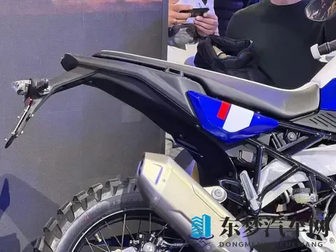 宝马印产F450GS在米兰展首秀！-3