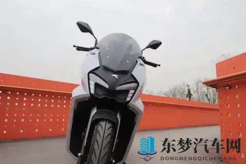 别等13年报废传言了！2025私家车报废全攻略：3步走完 补贴最高2万-2