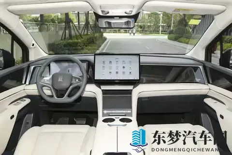 2068万元起售，比亚迪夏顶配增激光雷达，版图拓展未来！-1