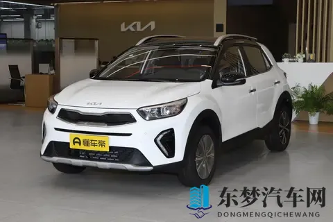 26款起亚奕跑上市：14L+CVT驾驶平顺，补贴后608万元起售-2