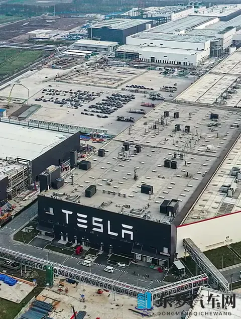 特斯拉在中国的两家工厂-2