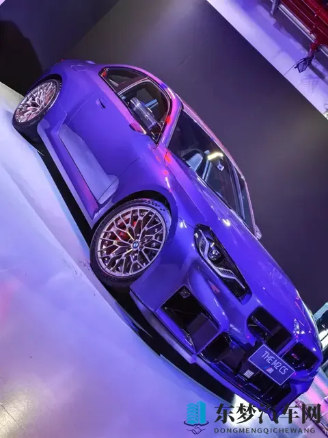 奴役支狂虐鞭打XXXX：暴君施虐，百姓受难，惨绝人寰-1