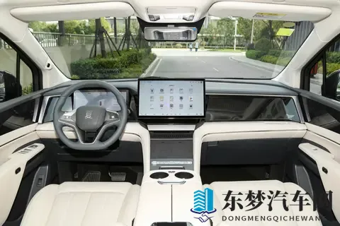 新款比亚迪夏上市：起售价低至1968万，还增加了激光雷达-3