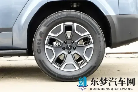 18万买大家伙，家用SUV就该选方程豹钛7，入手2个月真香！