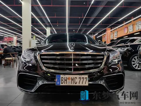 羞羞 喷水自慰A片游戏：汽车新科技：智能喷水系统升级驾驶体验-1