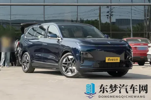 试驾深蓝S09：5米多长6座大SUV，全家出行更舒适-1