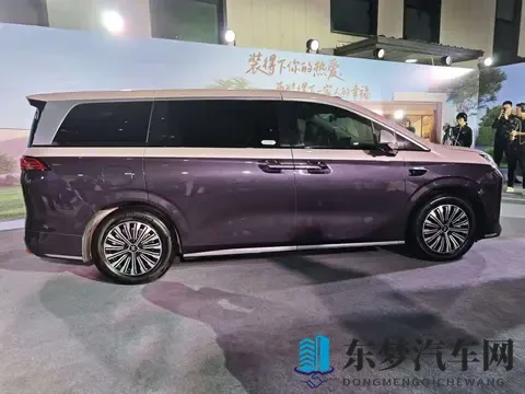 纯电续航升至218km 2026款比亚迪夏限时售价1968万起-2