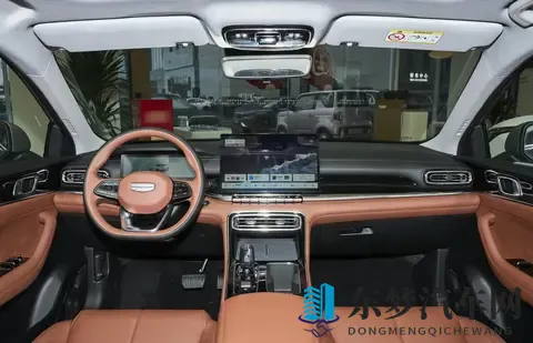 尺寸越级、智能拉满！第五代帝豪预售开启 国产A级轿车天花板来了-2