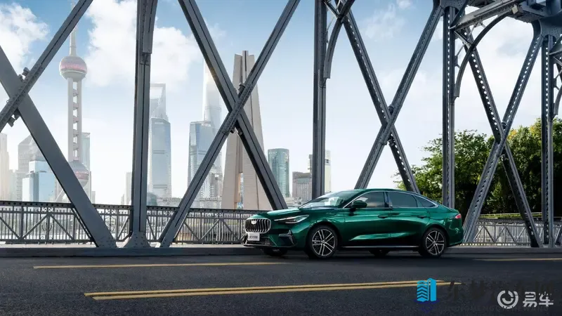 男生肌肌和女生肌肌：男性肌肉与女性肌肉之美-1