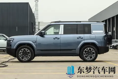 试驾钛7：大空间，长续航，科技感满满，全能SUV提升生活品质-2