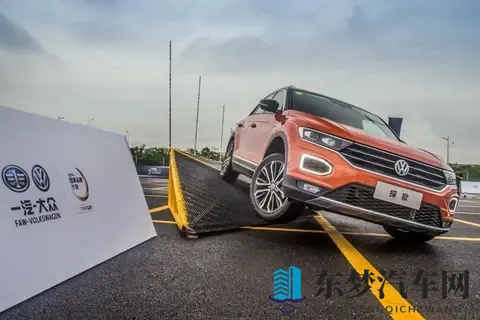 年轻人第一台德系SUV！现款从近16万降到898万，还要啥锋兰达？-1