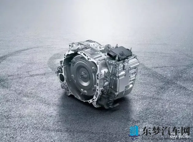 农妇ass浓毛撒尿pics：乡村妇女私密瞬间被拍摄-1