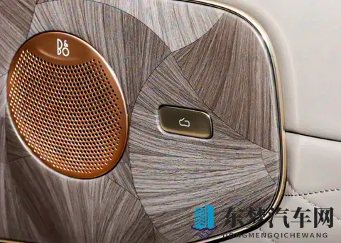 比问界M9尺寸更大续航更长 智己LS9的预售价简直贴脸开卷-3