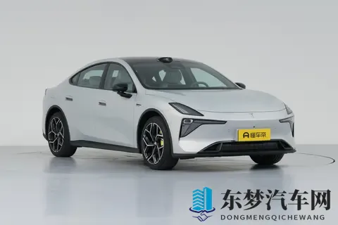 预售价1399万起，磁流变悬架+后驱底盘架构，深蓝L06产品力如何-1