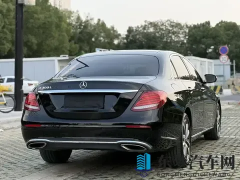 16万拿下豪华座驾:2017款奔驰E300L,商务家用皆宜-2