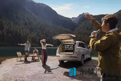 不到12万起，全时四驱，这车出行自带“房”？-3