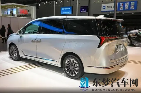 为什么陆上公务舱20T先享版才是最值得推荐的?别克GL8导购指南-2