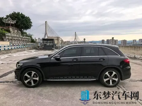 二手奔驰GLC:18款260豪华型,13万公里,13万内拿下!-2