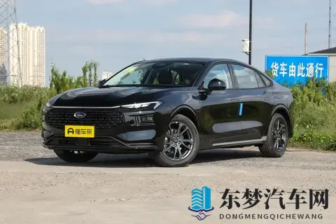 入门即豪华？福特蒙迪欧2025款20T豪华型体验-3