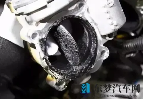 发动机进气系统积碳成因与免拆清洗技术深度解析-1