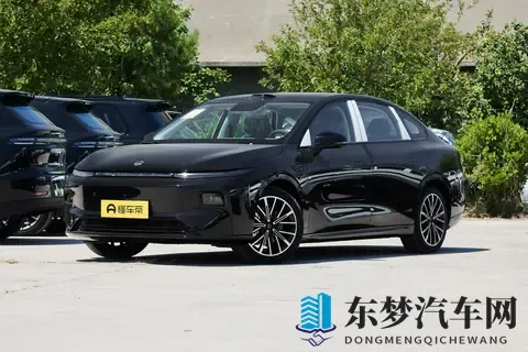 空间大、续航长、配置高,起售价不到9万元,零跑B01能买吗?-3