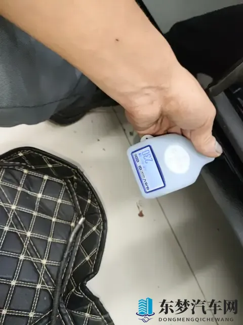 国产男男办公室GayFuck片：都市座驾新趋势,智能舒适个性之选-2