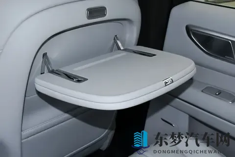 专治选择困难症!领克900 vs 深蓝S09,谁更适合家庭?-3