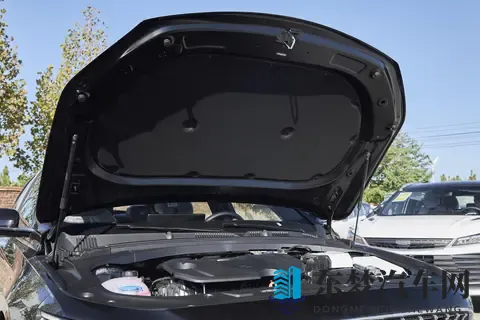 吉利这次玩真的？这车937万起，配8155芯片+20T+爱信8AT-1