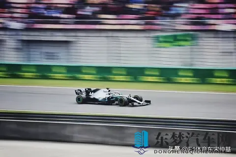 威廉姆斯车队重塑品牌形象，下赛季正式更名为威廉姆斯F1车队-1