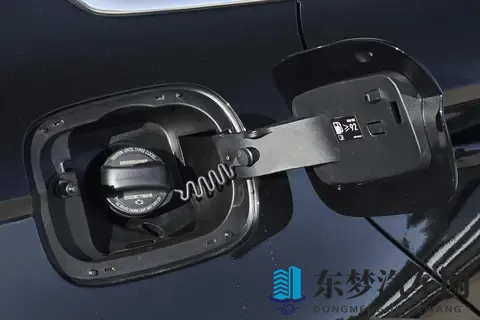 吉利这次玩真的？这车937万起，配8155芯片+20T+爱信8AT-2