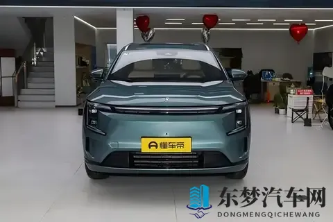 爆款预定！“旅行小房车”七座+混动真香组合-1