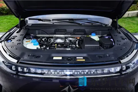 家用SUV怎么选?试驾东风奕派2026款eπ008五座版,值得买吗?-3