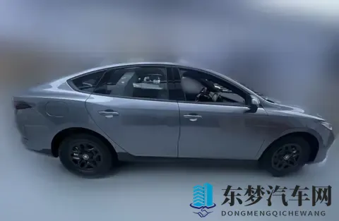 姬小满裸体 开腿裸体被c：新能源汽车市场火爆，销量创新高引关注-2