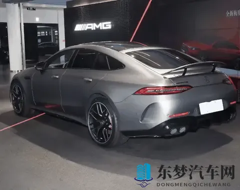 奔驰AMG-GT，卖不动了吗，困境求生难-1
