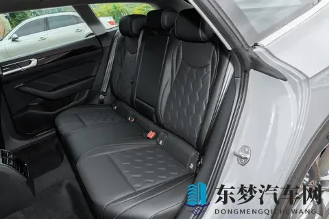 2025款大众CC选购指南：动力与配置如何选更值