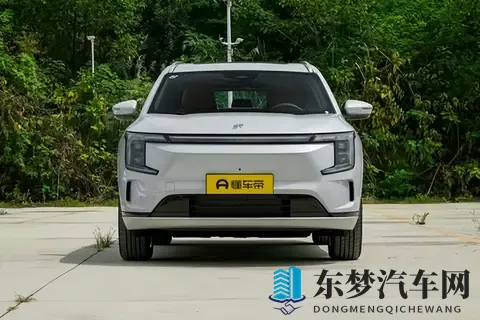 深度试驾这款旅行小房车：为什么越来越多人叫它“旅行小房车”？-3