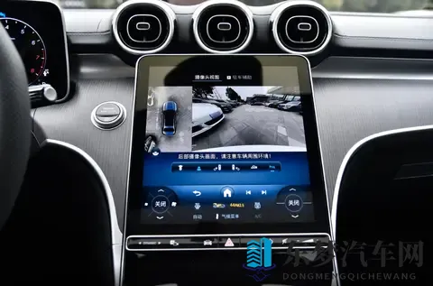 入门车型竟然最值得选?奔驰C级彰显豪华品质,标配15T发动机-3