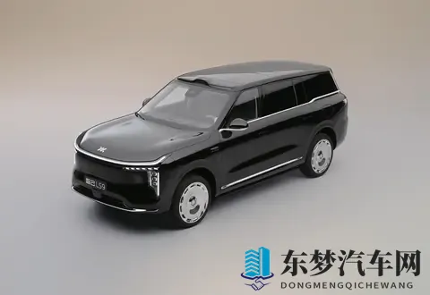 上汽智己LS9实拍图首曝，豪华纯电大SUV的未来想象-1