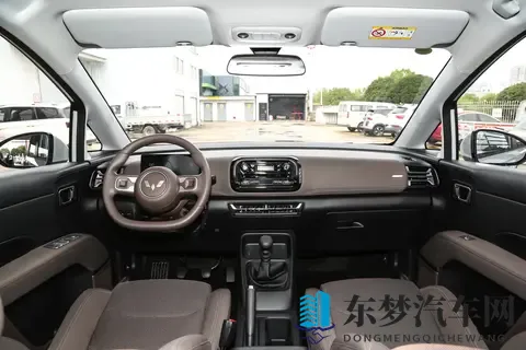 聊聊五菱星光730：真7座+电滑门，7万级全能MPV家用必看？-3