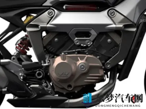 万元级V4动力！钱江QJMOTOR EQUUS 600咖啡骑士，即将亮相米兰-3