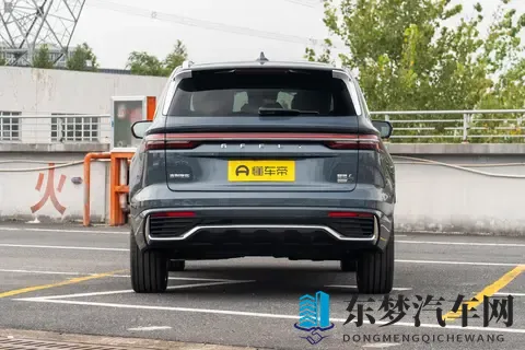 选车纠结？不妨看看2026款星越L东方曜，没啥短板-3