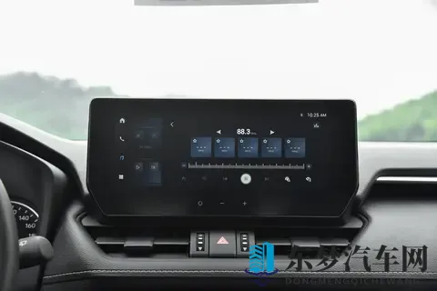 表哥纠结 “买新能源还是油车”，我带他开威兰达跑了趟露营-2