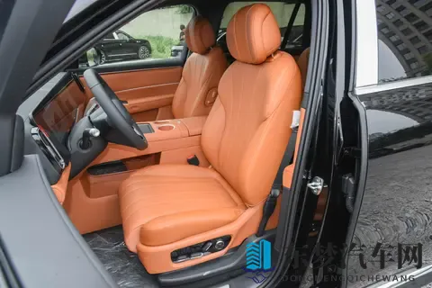 同为华为系，问界M8与深蓝S09对比，谁更适合家用？-2