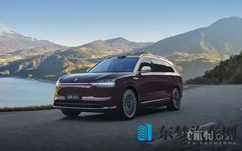 赛力斯公布方向盘折叠专利 可提高不同场景下的灵活性-3