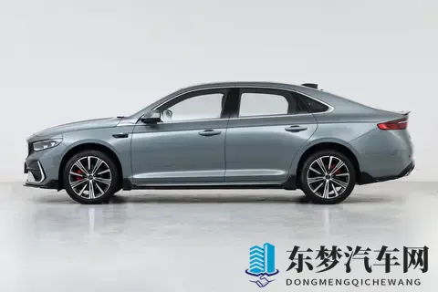 吉利星瑞出新款，又有购车优惠，还能拿手机，想买燃油轿车看看？-1