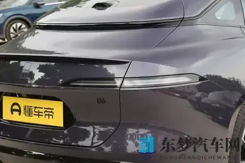 年轻人喜欢的豪华SUV！颜值、安全和智能上都超预期，这款车如何-1