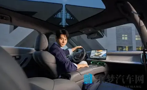 零跑玩大了，Lafa5这宽体轿跑，为20万内市场注入轿跑新范式？-1