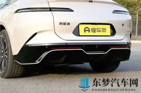 四激光加持+356km纯电续航！阿维塔12十项升级，配置诚意满满-1