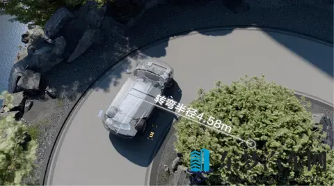 腾势N8L上市，价格、配置、服务都到位了，买SUV可以看看-2